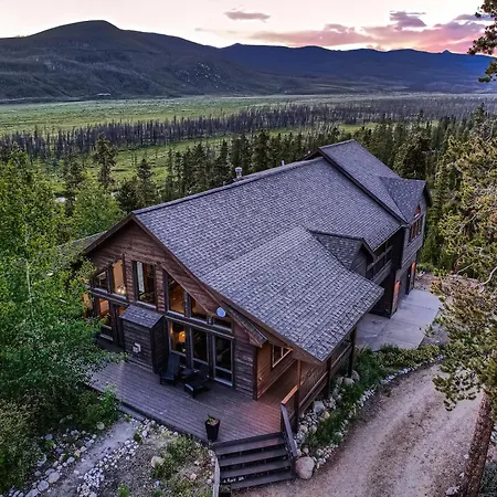 Moose Ridge Cabin Cabin